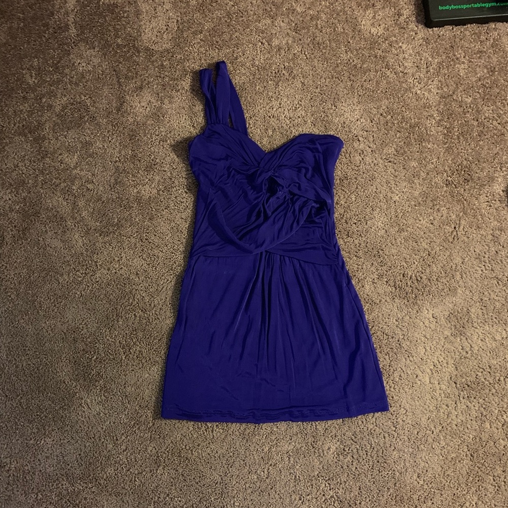MODA International Dress